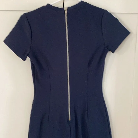 Article Mini Dress - Picture 4 of 7